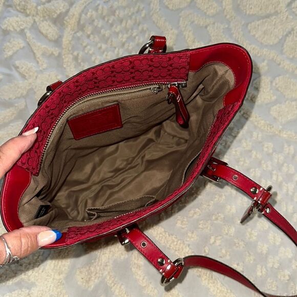 Coach Galaxy Tote Signature Canvas Red Silver Hardware Bag Purse - Picture 2 of 15